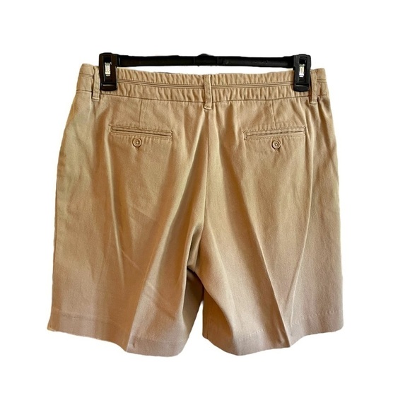 LARRY LEVINE, WOMENS BERMUDA SHORTS IN KHAKI COLOR. SIZE 10 - Picture 2 of 3